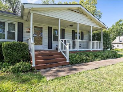 717 W Loula St, Olathe, KS, 66061