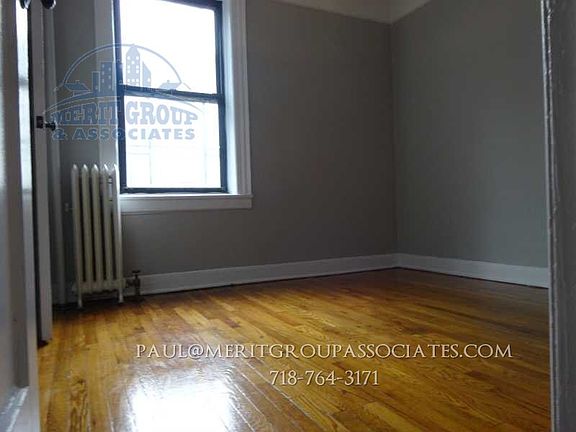 5th image of 3251 34th St #1