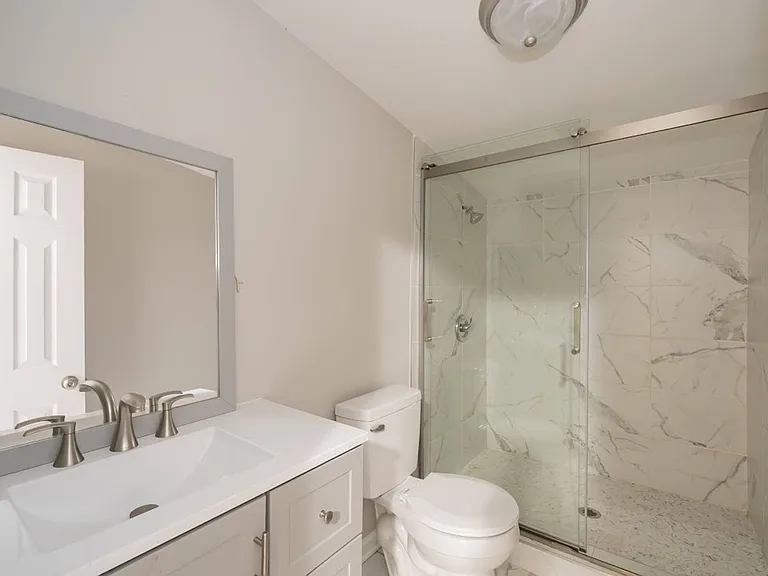 823 Branch St — Photo 10