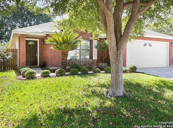 3rd image of 12511 Redrock Oak