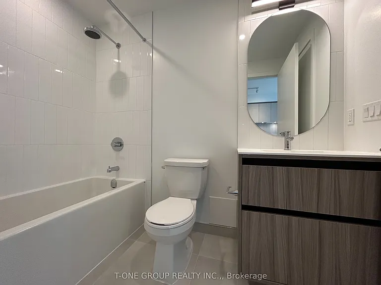 7950 Bathurst St #802 — Photo 10