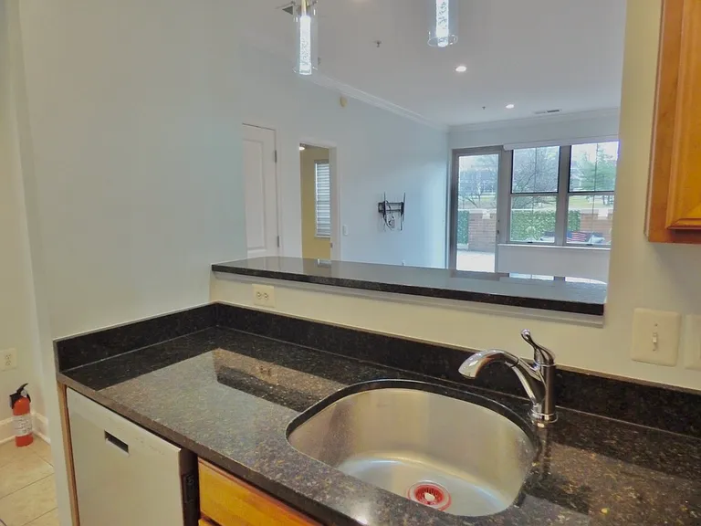 11800 Sunset Hills Rd #118 — Photo 9
