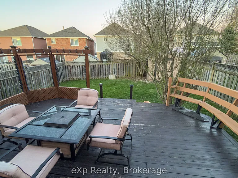 12 Griffiths Ave — Photo 22