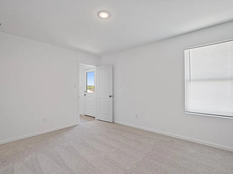 4107 El Dorado — Photo 15
