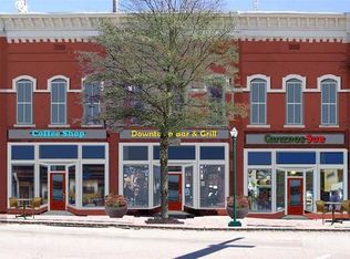 3 E Lafayette Sq, Lagrange, GA 30240