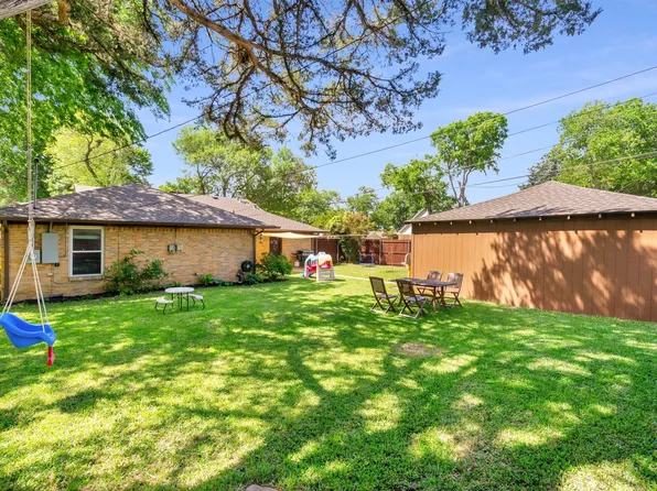 2949 Maydelle Ln, Farmers Branch, TX 75234