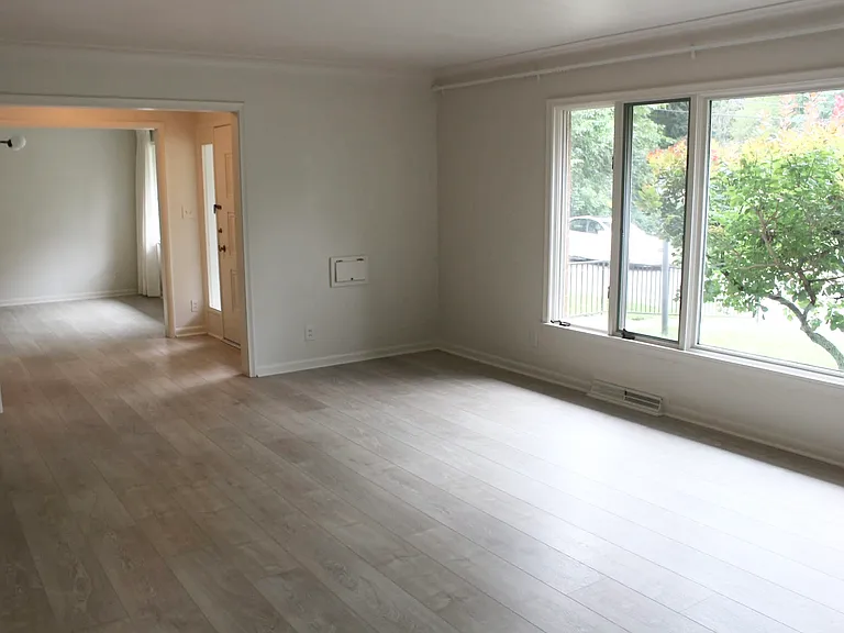 2700 Cheltenham Rd — Photo 4
