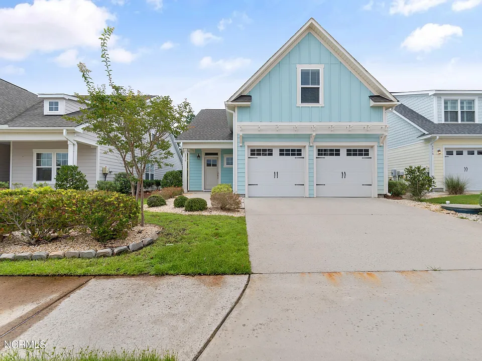 3219 Bay Winds Dr