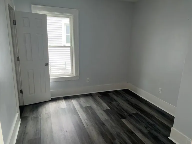 21 Hoffman Ave #1 — Photo 11