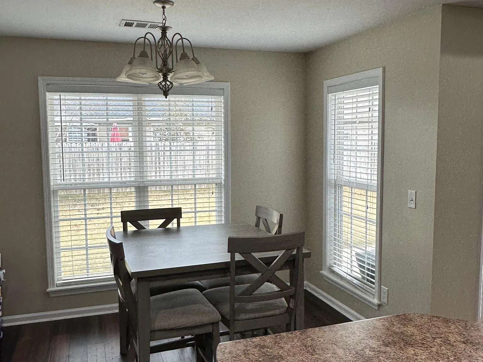 3 bed, 1514 sqft, $1,800 — Photo 4