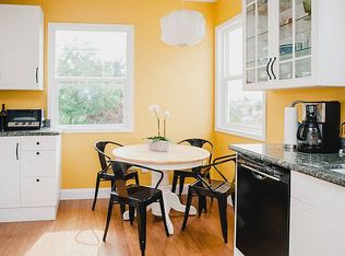 532 19th Ave APT 4, Seattle, WA 98122