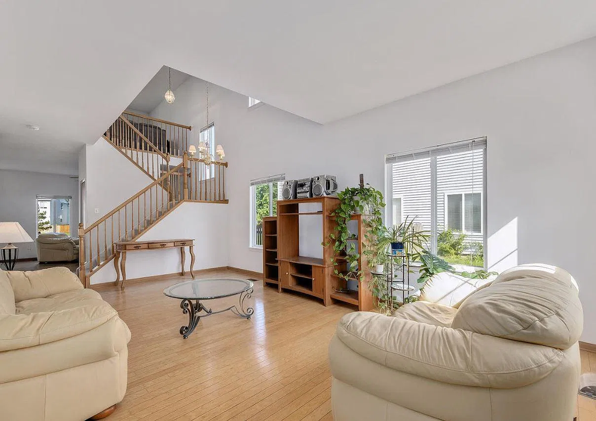 2707 River Bend Ln — Photo 3