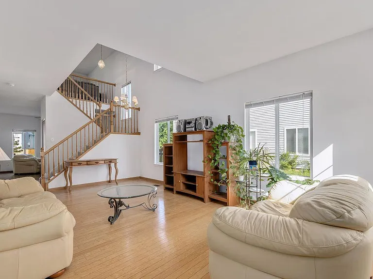 2707 River Bend Ln — Photo 3