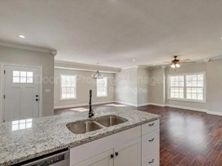 18 Michigan Ln #3 — Photo 27