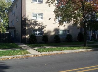 516 Circle Ave APT 1, Forest Park, IL 60130
