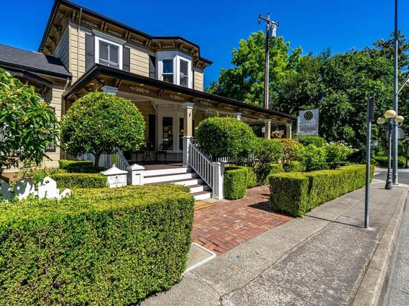 1139 Lincoln Ave, Calistoga, CA 94515