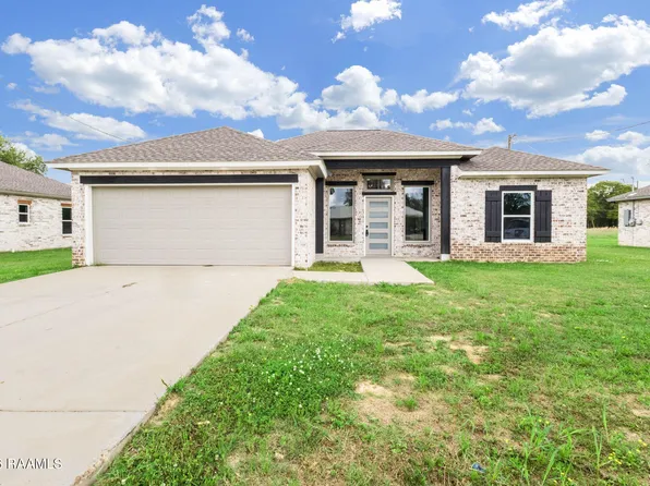 197 Garnet Dr, Opelousas, LA 70570