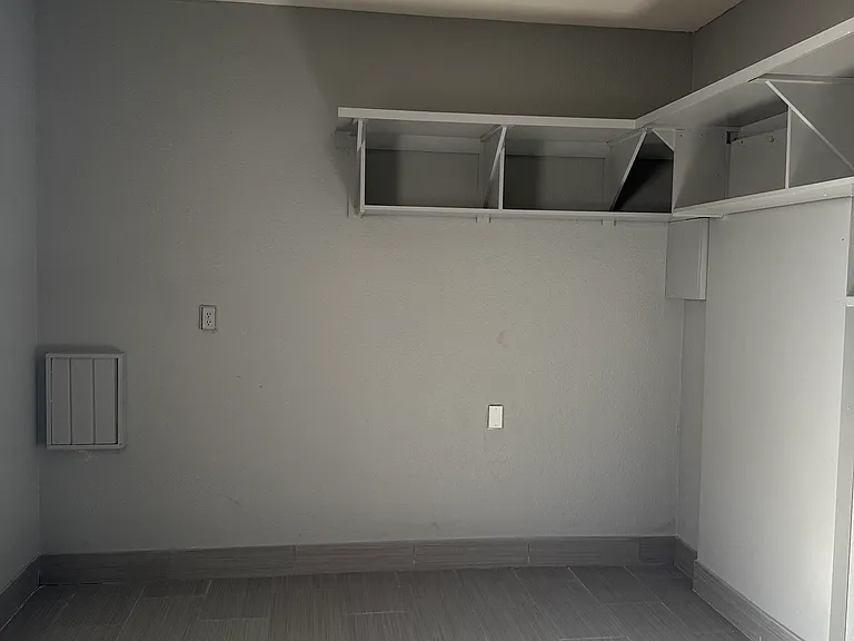 6400 Crill Ave — Photo 10