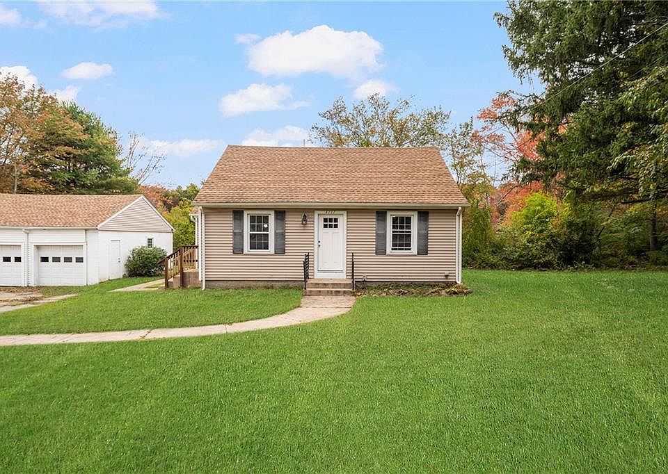 4717 Flat River Rd, Coventry, RI 02827 Zillow