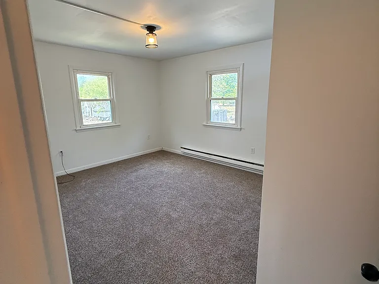 84 Seabreeze Rd #1 — Photo 12