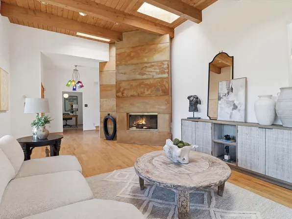 975 Indian Ridge Rd, Santa Fe, NM 87501