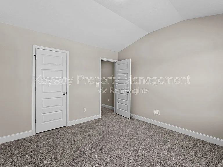 2103 Denmark Ave SE — Photo 25