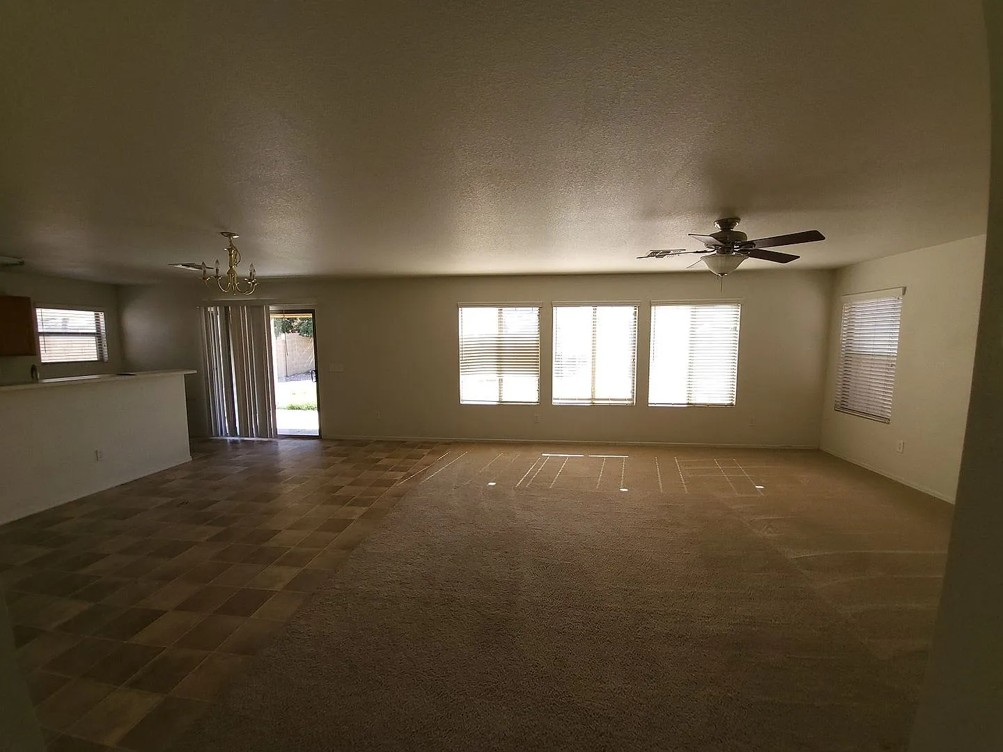 Spacious Home In Queen Creek! — Photo 3