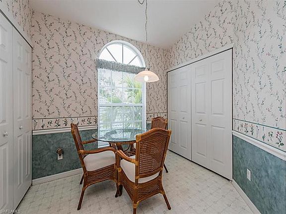 5th image of 28730 Diamond Dr Unit 205