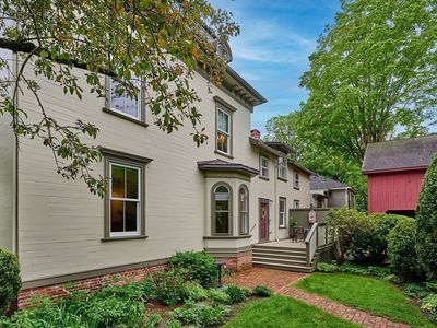 11 N Main St #11W, Williamsburg, MA, 01096