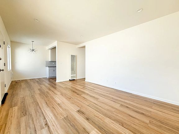 3rd image of 632 Parkman Ave APT 4