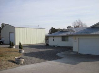 1702 N Harrington Rd, West Richland, WA 99353
