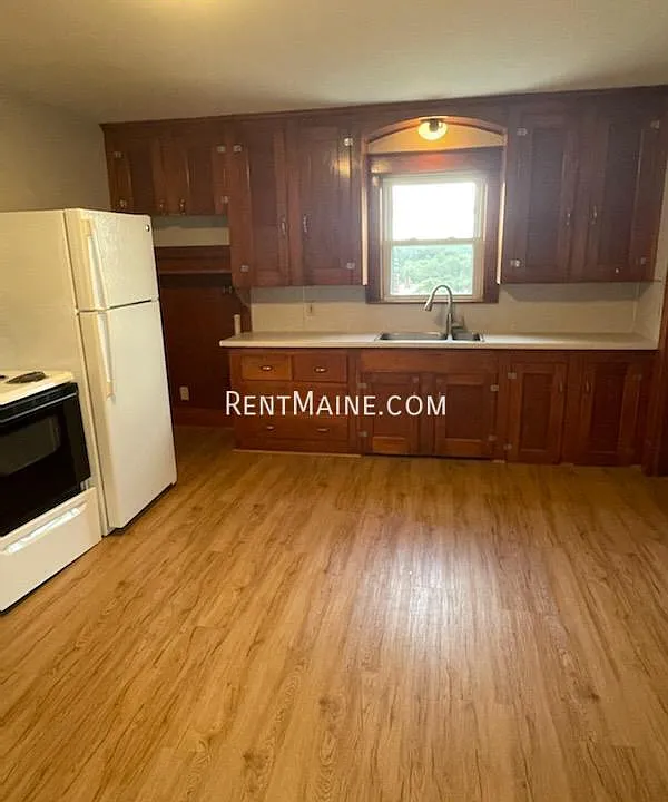 20 Monroe St #3