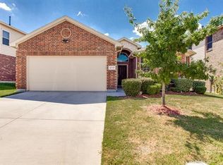 8717 Misty Bluff Ct, Dallas, TX 75249