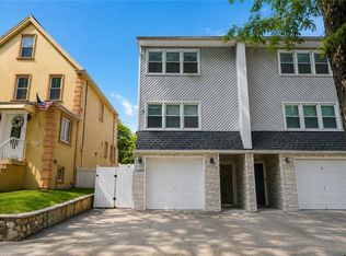 11 Remsen St, Staten Island, NY 10304