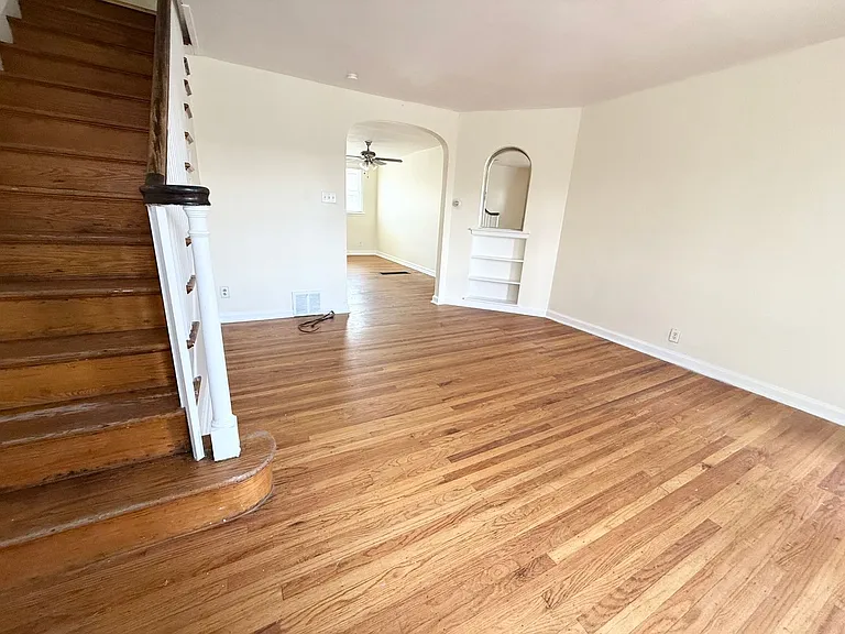 639 Adams Ave — Photo 6