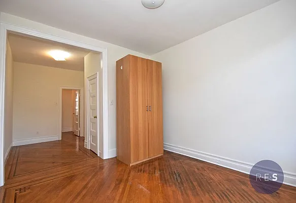 Rented by RES New York | media 17