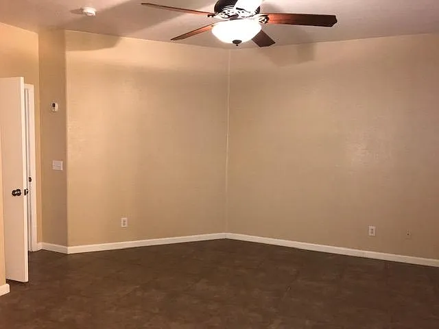 8706 W Bobby Lopez Dr — Photo 20