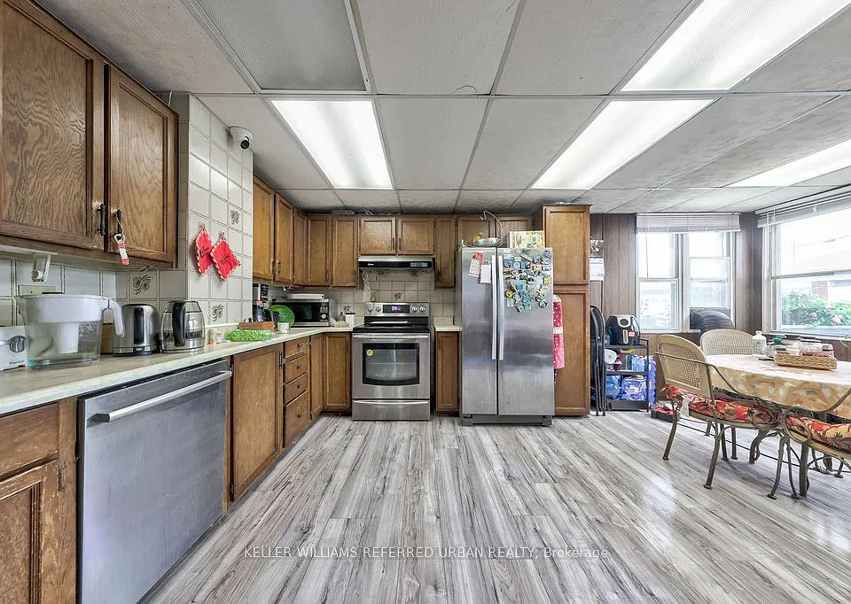 13 Teston Blvd