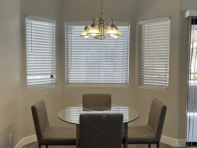 5044 S Rainbow Blvd #201 — Photo 5