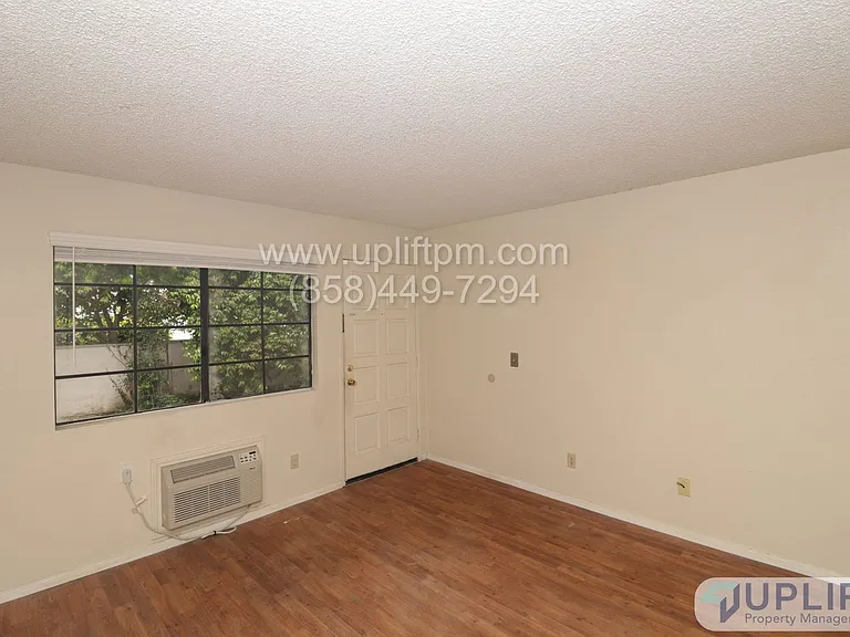 148 4th Ave #2 — Photo 3