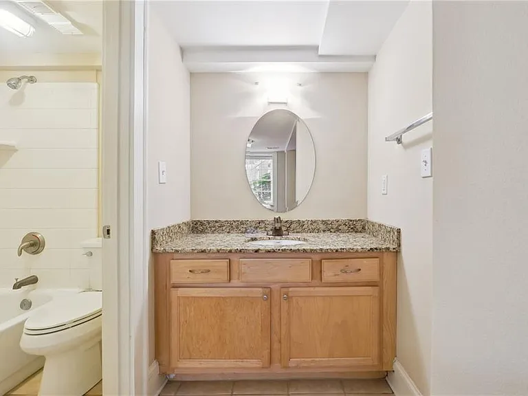2855 Peachtree Rd NE #101 — Photo 19