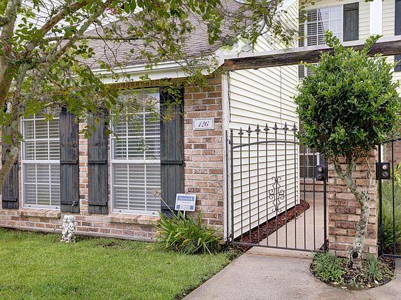 3rd image of 126 Avenue Belle Terre