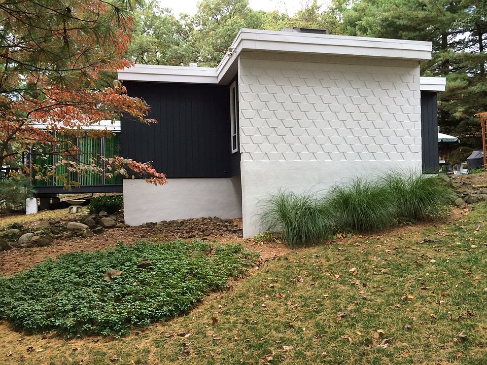2nd image of 72 Dartmouth Rd