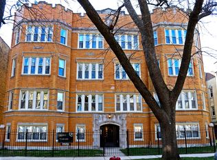 6226 N Mozart St #1S, Chicago, IL 60659