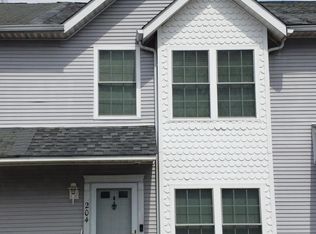 204 Britain Ct, Newark, DE 19702