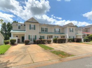 1134 Phil Oneil Dr, Charlotte, NC 28215