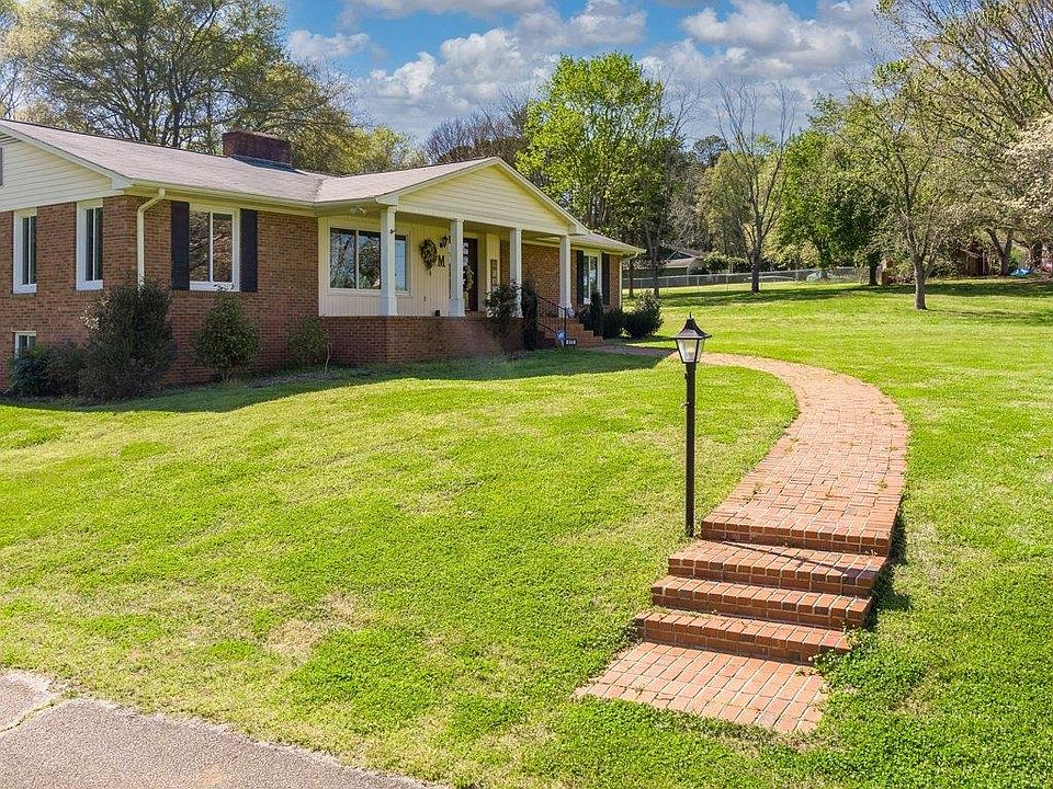 803 W Montgomery St, Gaffney, SC 29341 MLS 298980 Zillow