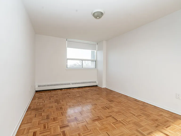 265 Dixon Rd — Photo 43