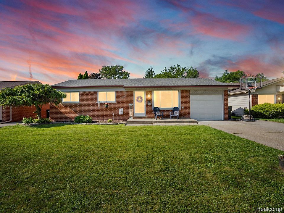 1st image of 11739 Falcon Dr