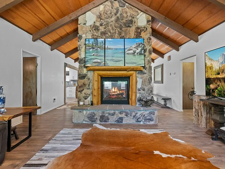 19271 Pine Mountain Dr — Photo 4